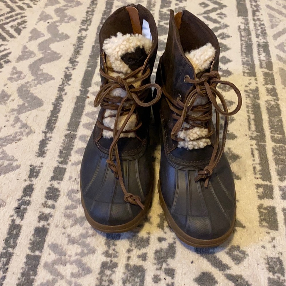 Sperry Fleece Duckboots